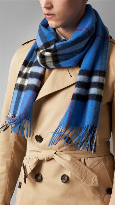 ioffer mens burberry scarf|Men’s Cashmere Scarves .